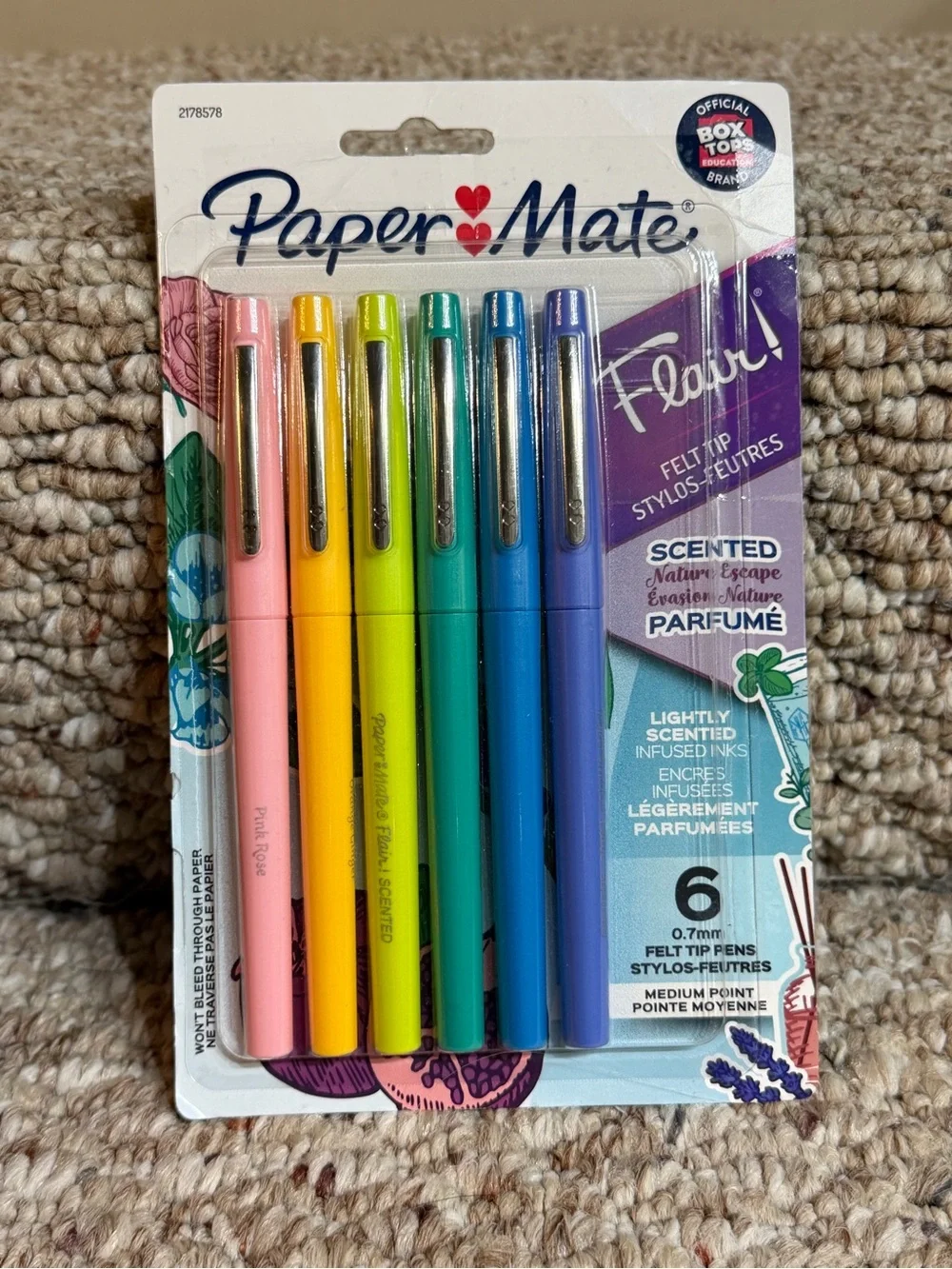 🩷 NEW 🩷 36-Month Planner and Flair Felt Tip Pens